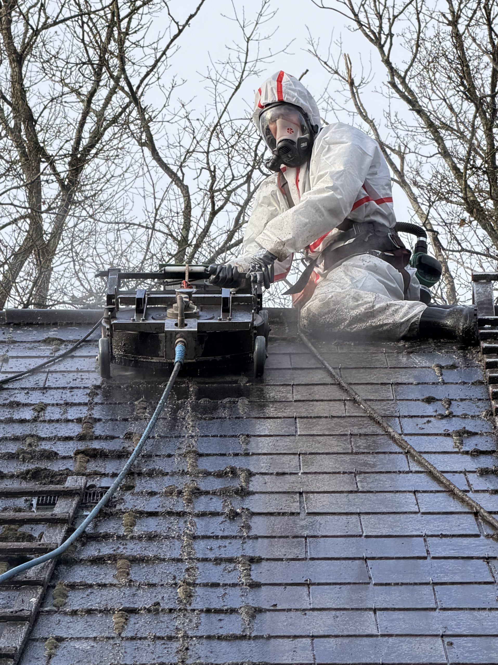 robot pour le nettoyage de toiture avec chariot BP innov'